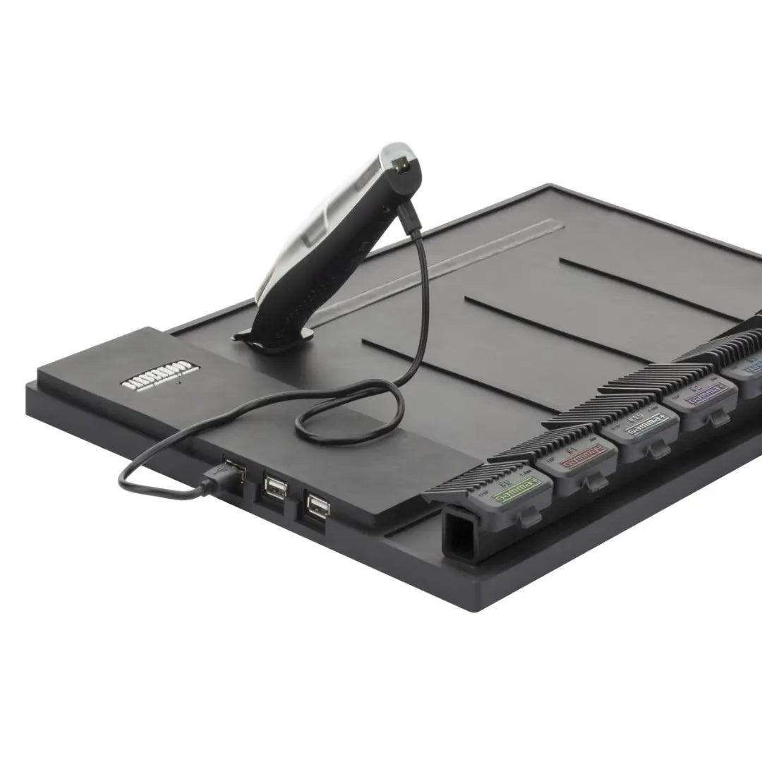 “Compact Gamma+ USB hub paired with Magnetic Station Organizer holding tools”