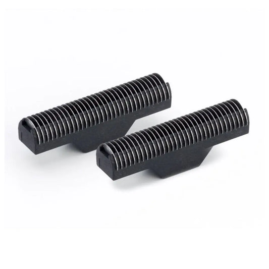 “Close‑up of ultra‑thin forged shaver blades for sensitive skin shaving”