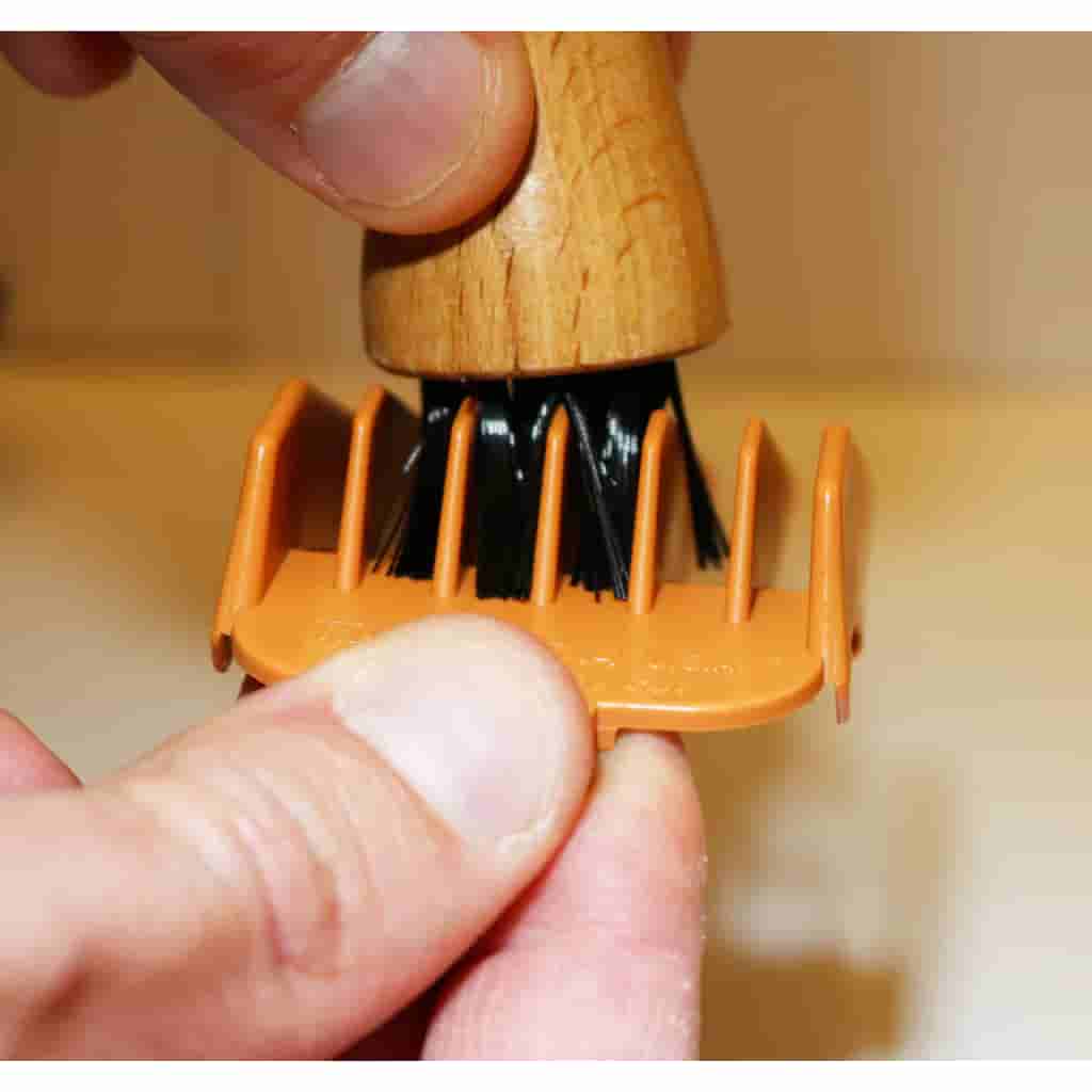 Blade and Attachment Clipper Brush