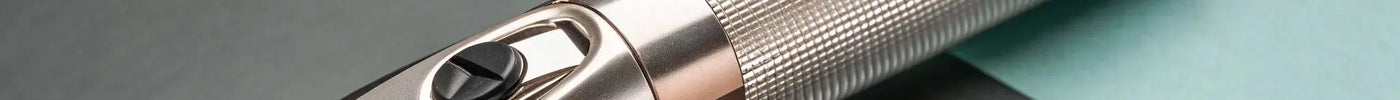 Andis Master adjustable blade clipper review of its professional aluminum body.