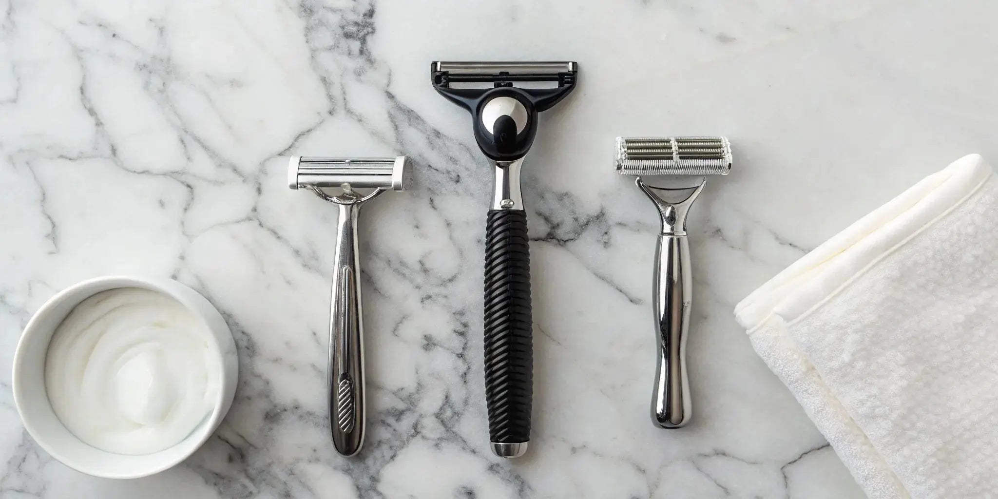 Comparing different types of razor blade shavers for the perfect shave.