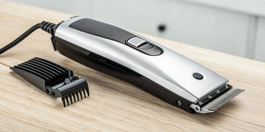 Select Cut 5-speed cordless clipper kit with an adjustable blade.