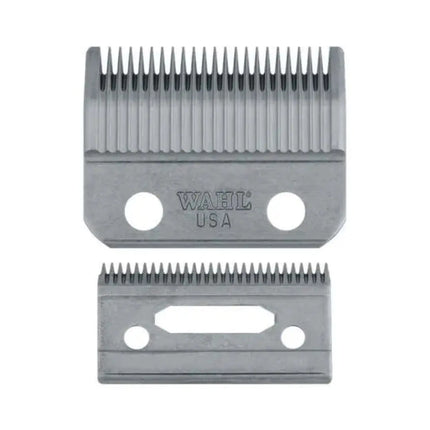 “Wahl #1006 2-Hole Standard clipper blade set with mounting screws and oil vial.”

