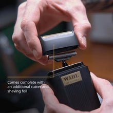 “Complete Wahl Micro Power kit: shaver, spare cutter & foil, USB-C cable, cleaning brush.”

