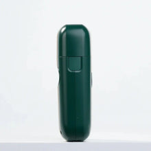COCCO Veloce Lite Shaver (Green/White) Dual Foil on a white background