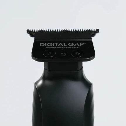 COCCO VELOCE LIGHT TRIMMER
BLACK/RED with 'Digital Gap' branding on a light gray background