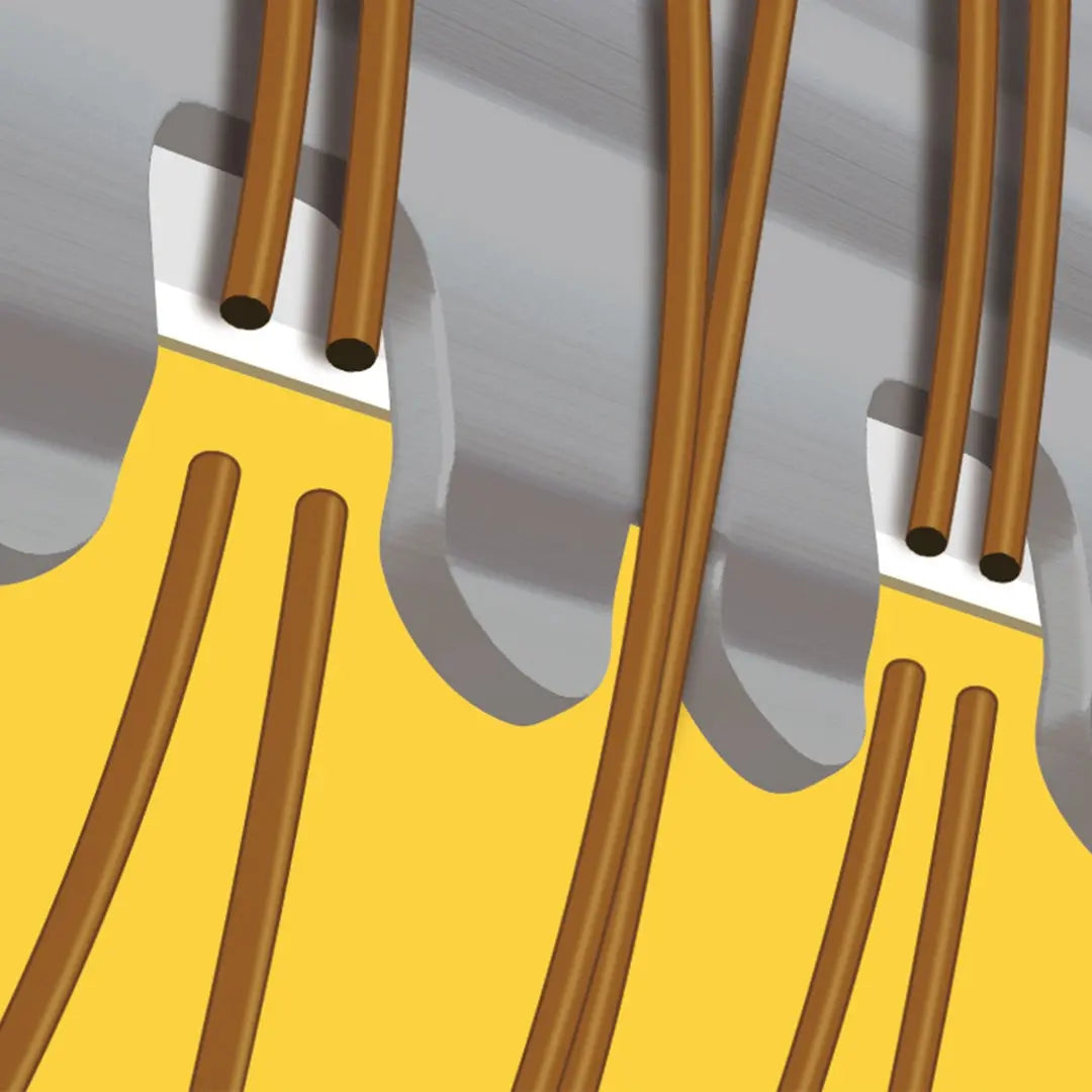 “Close-up of Feather Texturizing Blade removing less hair for added volume”
