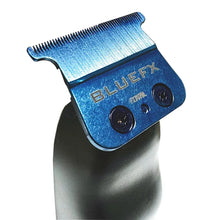 Detailed view of the BaBylissPRO FXOne Blade's edge, demonstrating the fine craftsmanship and superior durability of the DLC/Titanium material