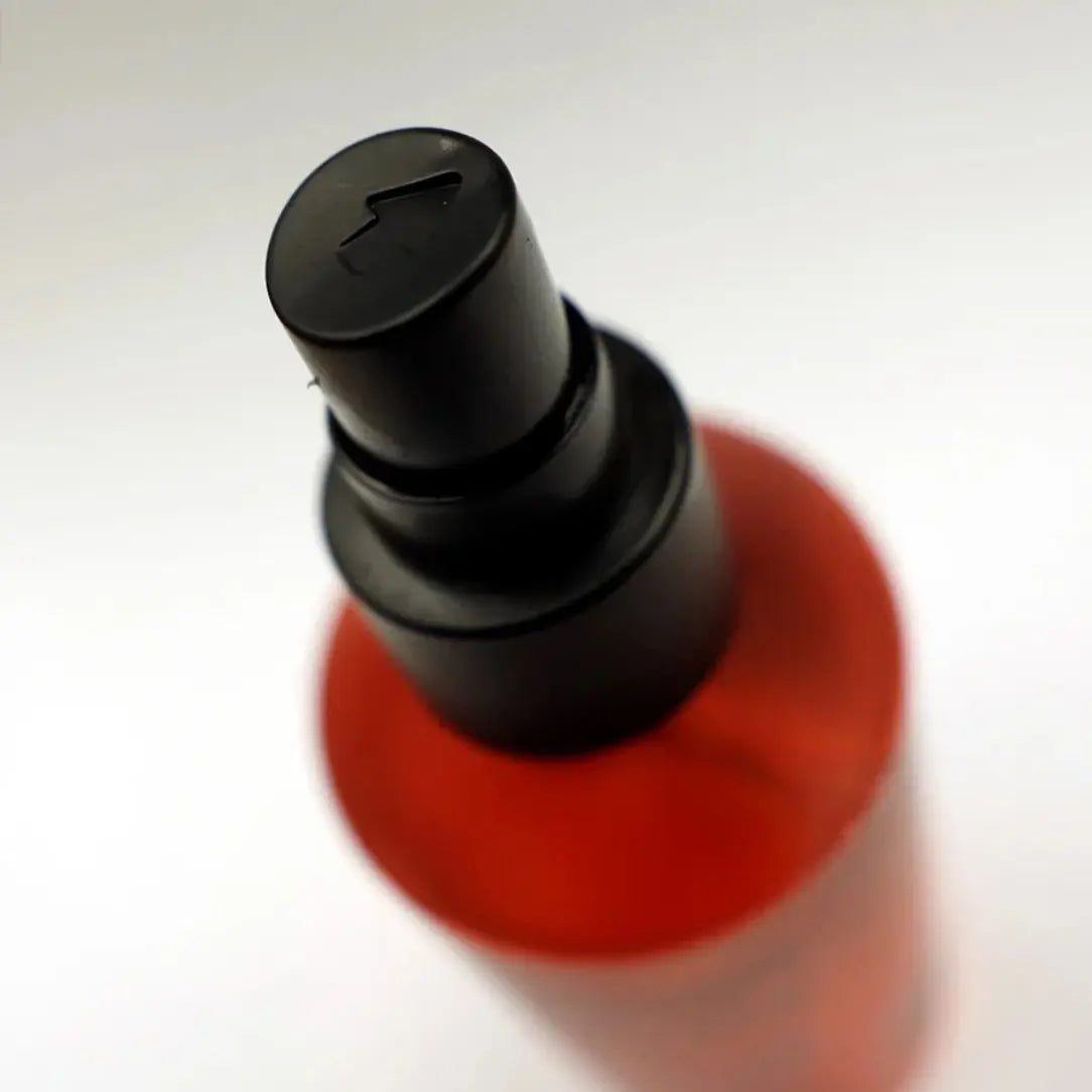 Uppercut Clay Spray – Volume, Texture & Matte Finish - BUYBARBER.COM