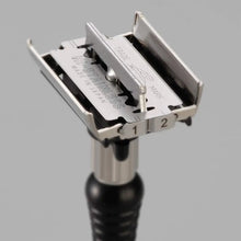 Feather Hi-Stainless Platinum Double-Edge Razor Blades - BUYBARBER.COM