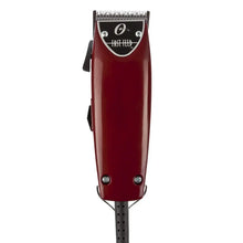 Oster® Fast Feed® Adjustable Pivot Motor Clipper - BUYBARBER.COM